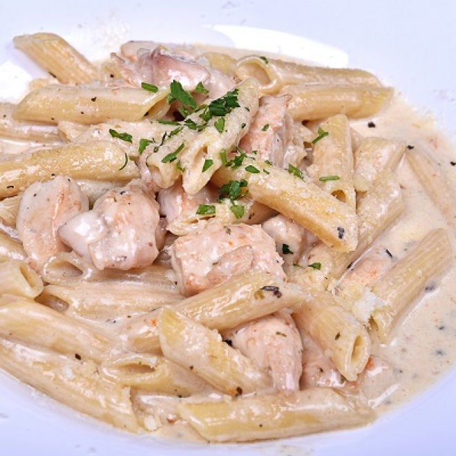  PENNE CON POLLO (350g)